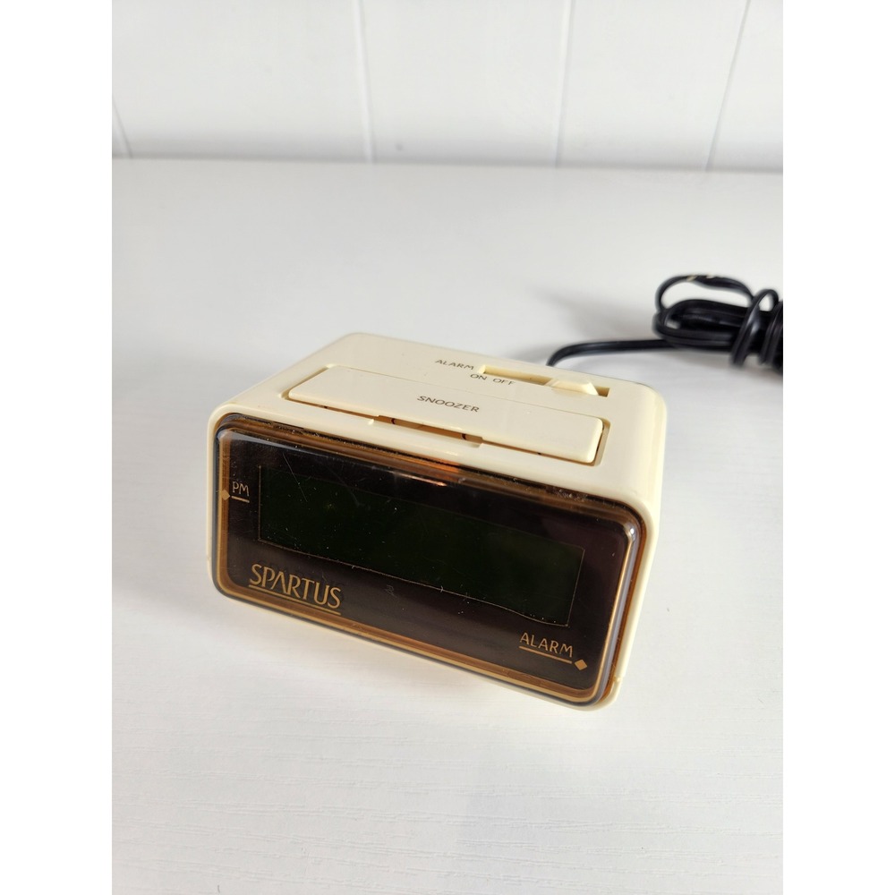 Vintage Spartus Digital Alarm Clock 1156-61 Cream Green LED  Retro grannycore